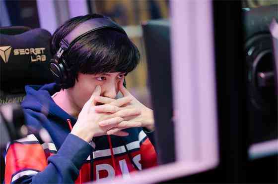 DOTA2-TI10:淘汰赛第三日比赛综述,PSG.LGD与Secret会师胜决